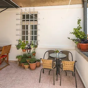 Dinka With Terrace Split
